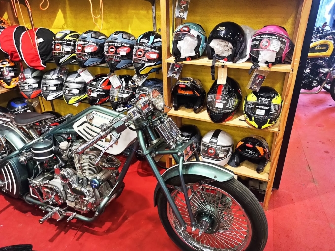 Second-hand bike showroom in Mira Bhayander